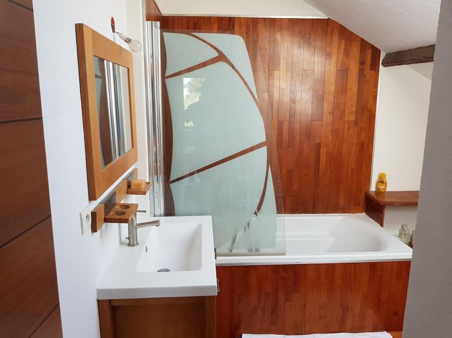 Appartement Pres Des Plages Du Mourillon Toulon Ngoại thất bức ảnh
